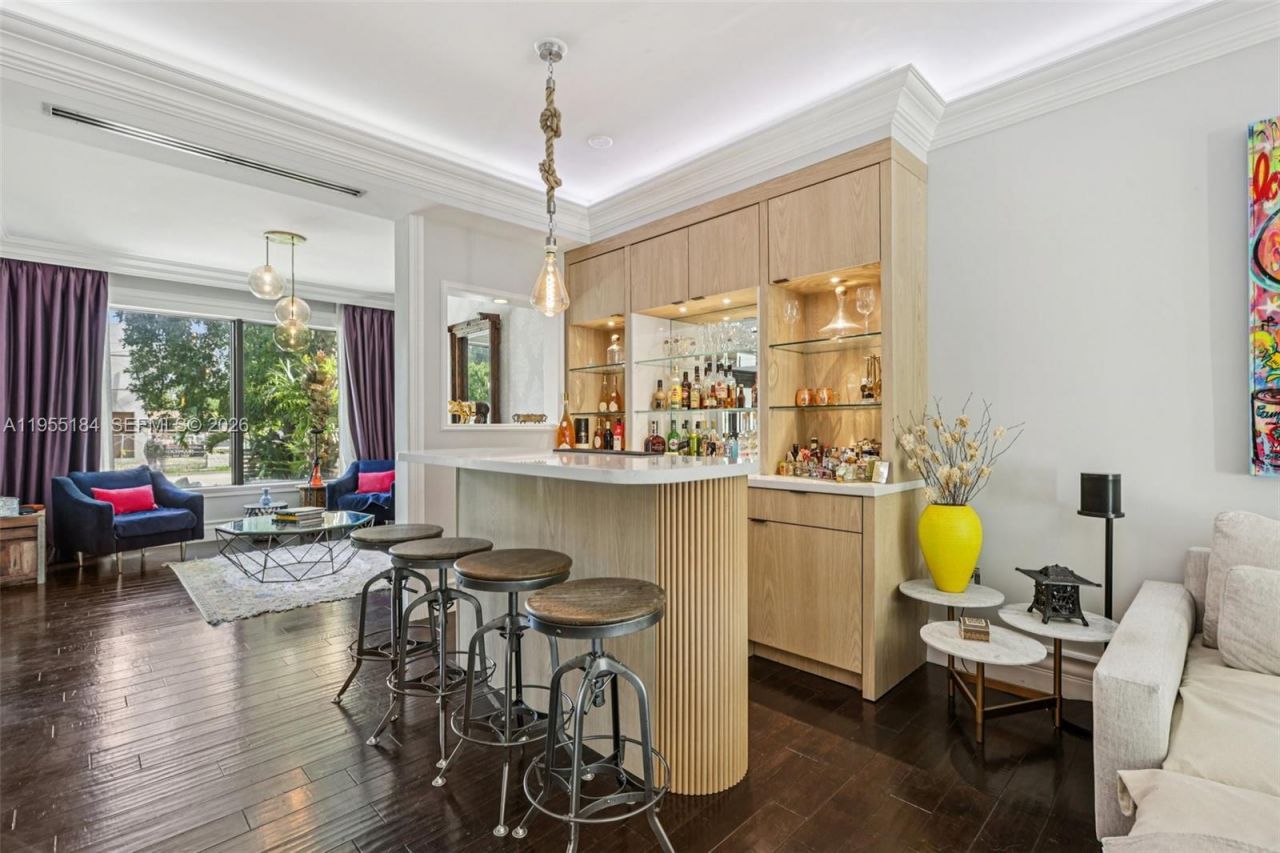 34 SW 22nd Rd, Unit NA, Miami, FL 33129 Photo