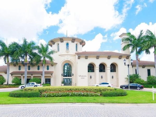 2900 NW 125th Ave, Unit 3-210, Sunrise, FL 33323