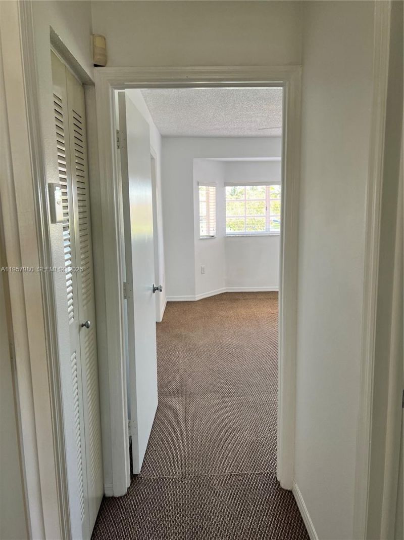 3810 SW 153rd Pl, Miami, FL 33185 Photo