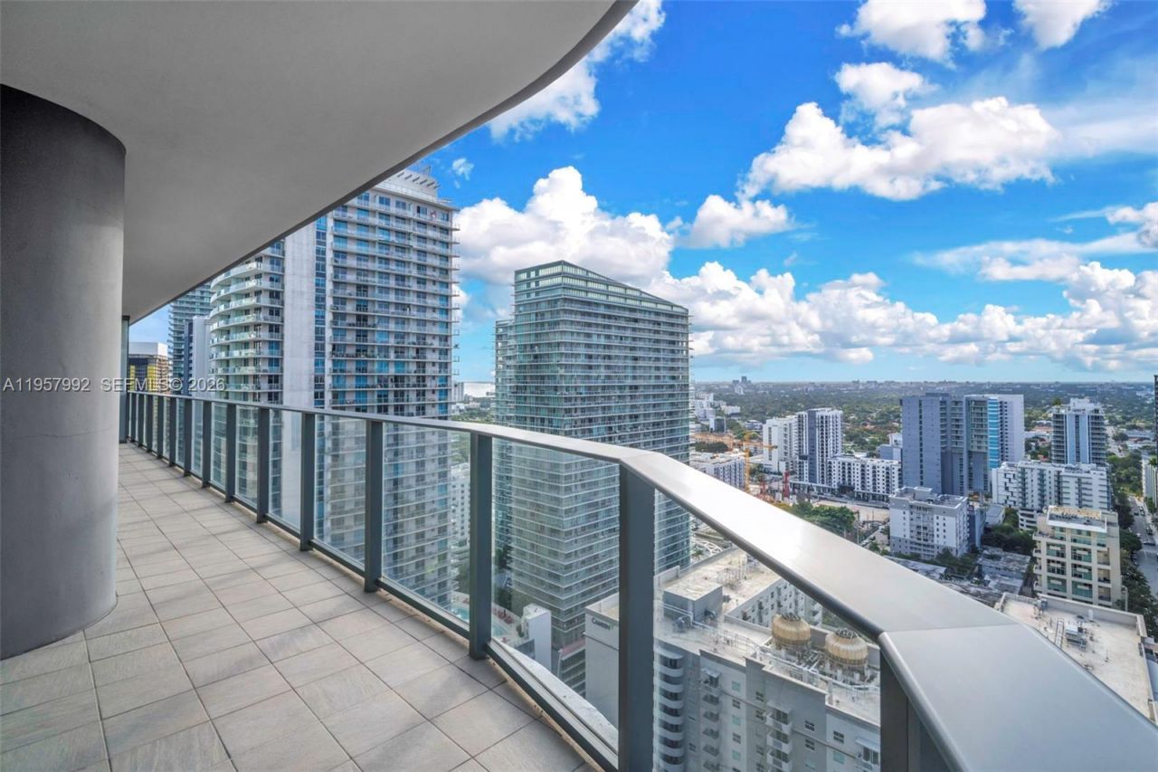 1000 Brickell Plz, Unit 3112, Miami, FL 33131 Photo