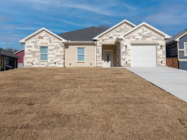 2809 Gooch Street, Dallas, TX 75241