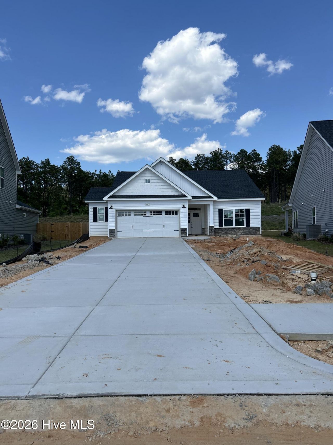 237 Rough Ridge Trail, Unit 18, Aberdeen, NC 28315 Main Photo