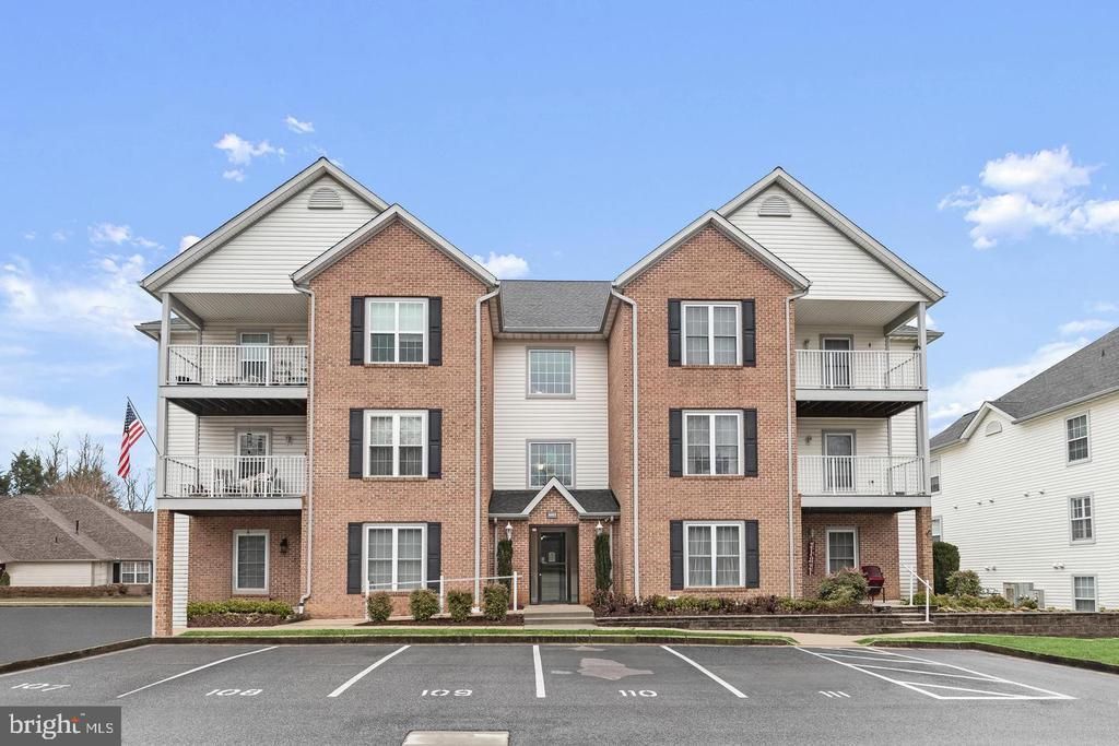 2021 Rudy Serra Drive, Unit 3B, Eldersburg, MD 21784 Main Photo