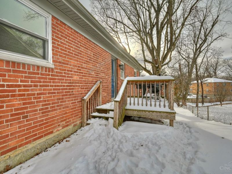 2605 Bonnie Drive, Cincinnati, OH 45230 Photo 4