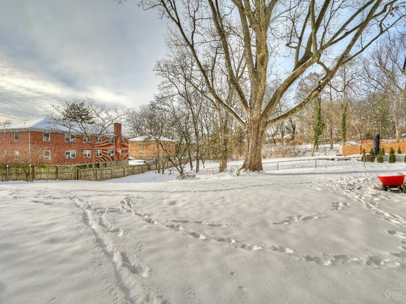 2605 Bonnie Drive, Cincinnati, OH 45230 Photo 8