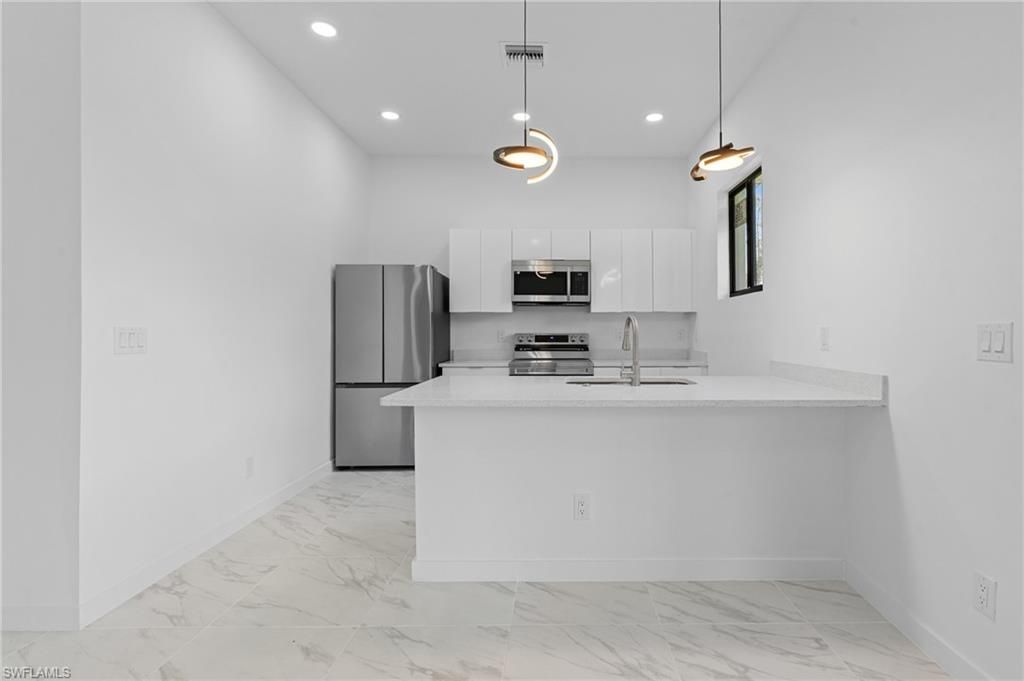 710 Eisenhower Blvd, Lehigh Acres, FL 33974 Photo