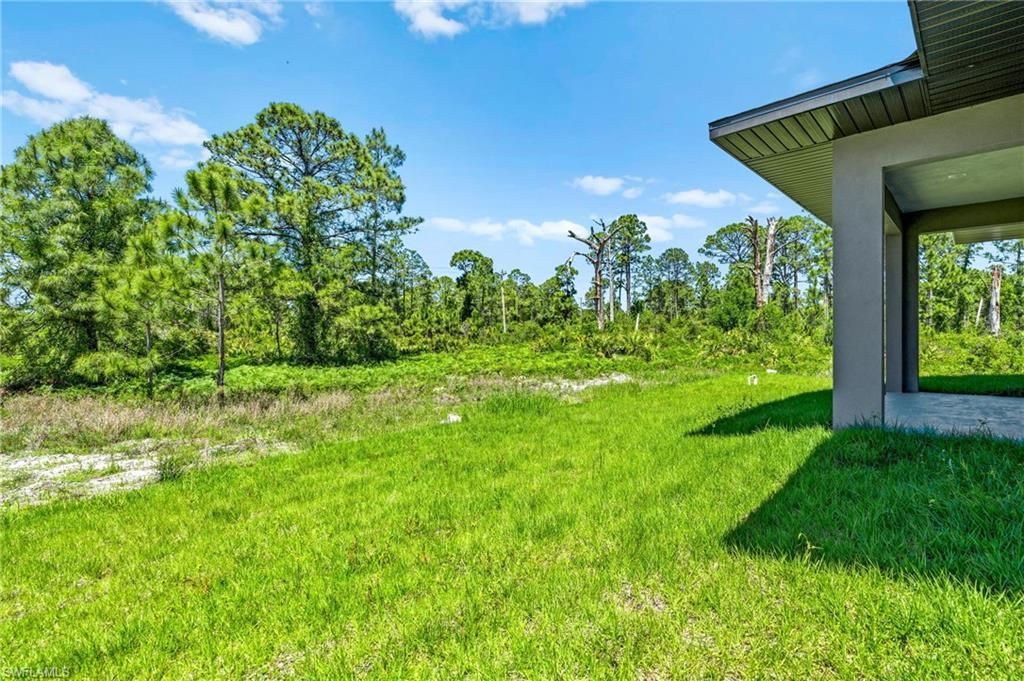 710 Eisenhower Blvd, Lehigh Acres, FL 33974 Photo