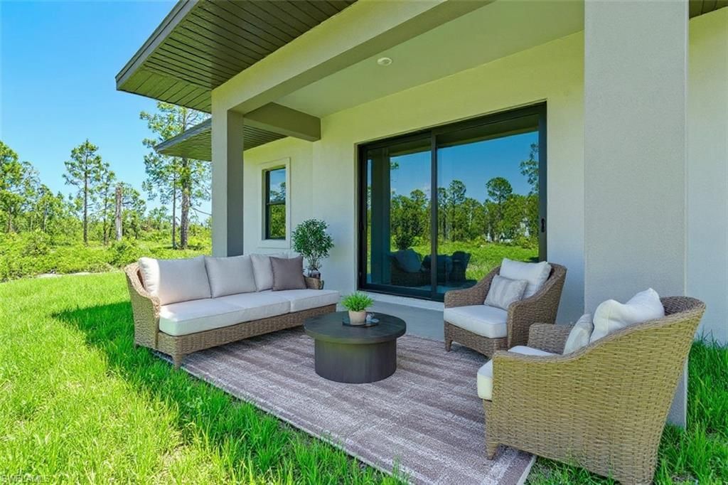 710 Eisenhower Blvd, Lehigh Acres, FL 33974 Photo