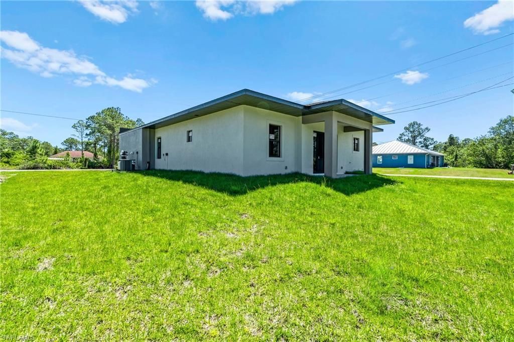 710 Eisenhower Blvd, Lehigh Acres, FL 33974 Photo