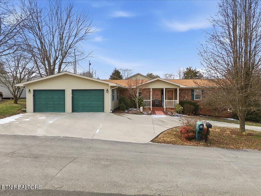 2006 Rose Drive, Tazewell, TN 37879 Main Photo