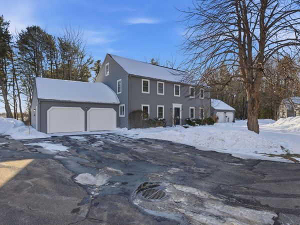 16 Larboard Lane, Unit 6, Kennebunk, ME 04043
