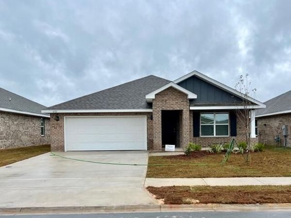 4733 Airmen Drive, Crestview, FL 32539