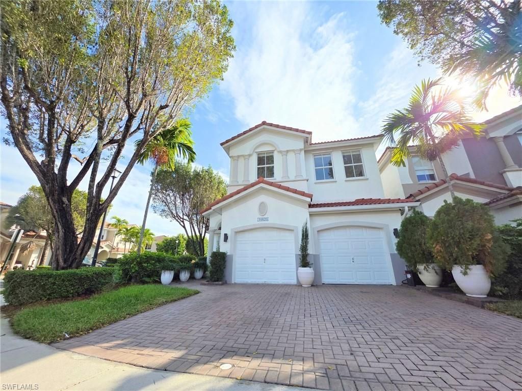 10820 NW 85th Ter, Miami, FL 33178 Main Photo
