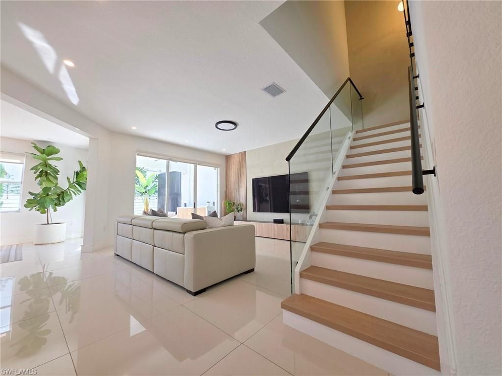 10820 NW 85th Ter, Miami, FL 33178 Photo