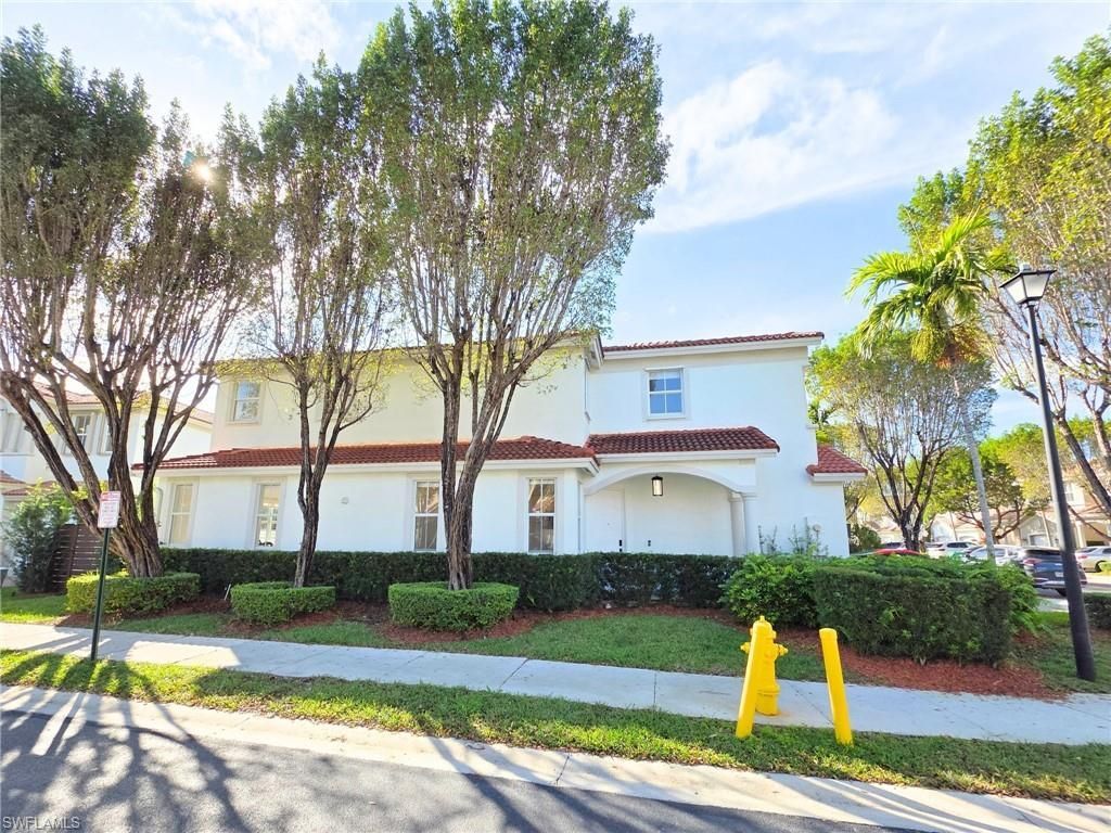 10820 NW 85th Ter, Miami, FL 33178 Photo