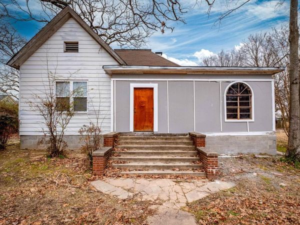 3724 W 10th Street, Little Rock, AR 72204