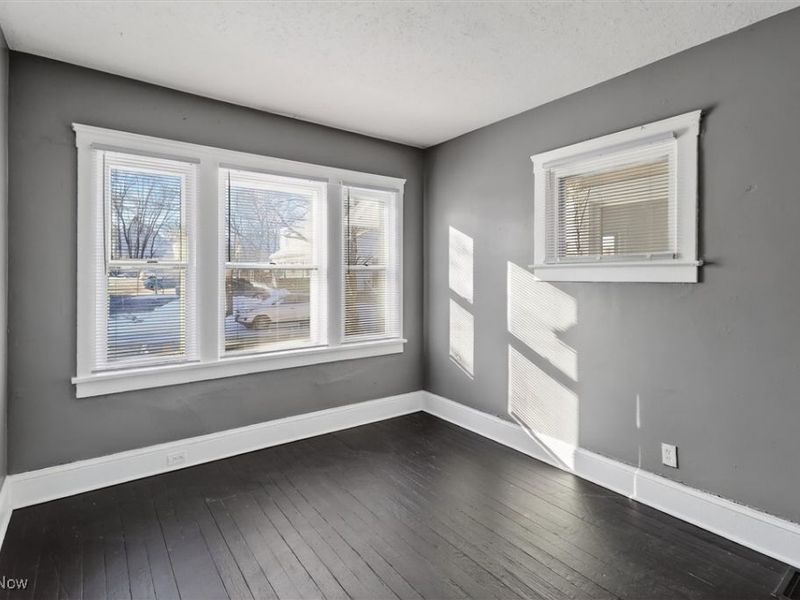 4002 Ardmore Avenue, Cleveland, OH 44109 Photo 10