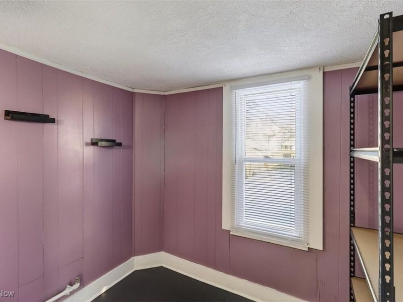 4002 Ardmore Avenue, Cleveland, OH 44109 Photo 22