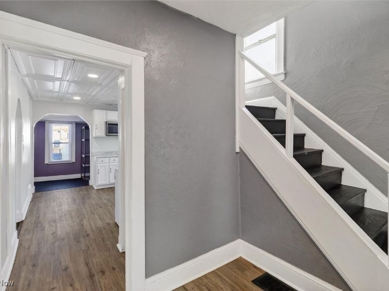 4002 Ardmore Avenue, Cleveland, OH 44109 Photo 9