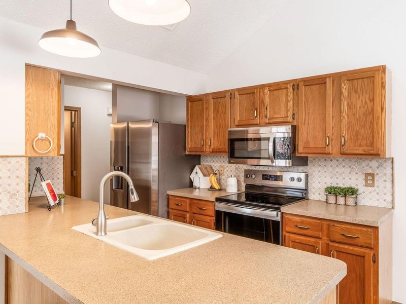 5600 Blendon View Court, Columbus, OH 43230 Photo 14