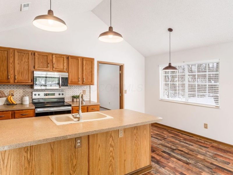 5600 Blendon View Court, Columbus, OH 43230 Photo 16