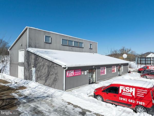 3340 EAST PLEASANT VALLEY BOULEVARD , ALTOONA, PA 16601