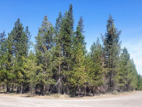 15734 Paulina Avenue, La Pine, OR 97739