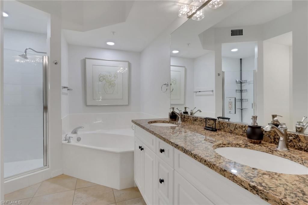 401 Bayfront Pl, Unit 3207, Naples, FL 34102 Photo