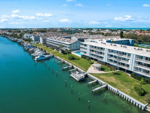 719 PINELLAS BAYWAY S, Unit 110, TIERRA VERDE, FL 33715