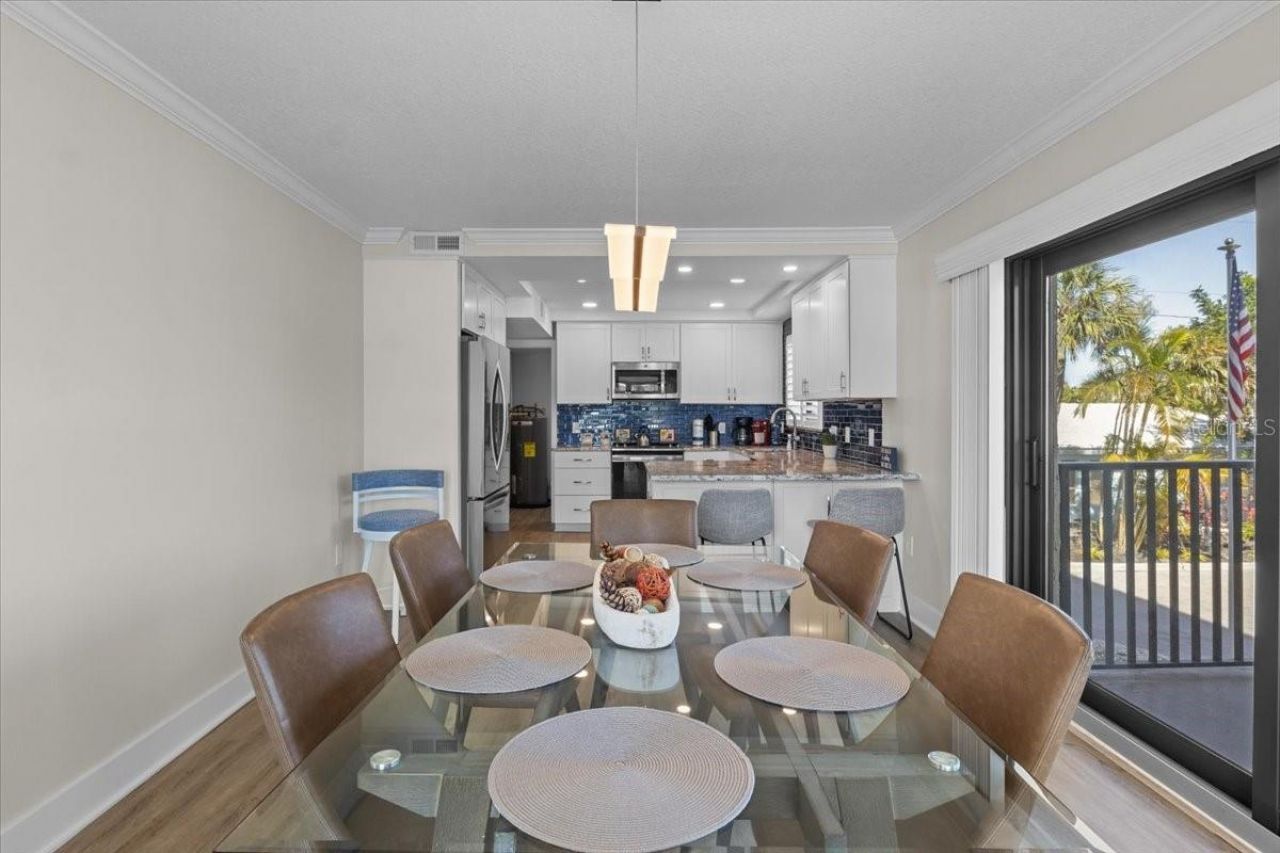 6326 Midnight Pass Road, Unit 101, Sarasota, FL 34242 Photo