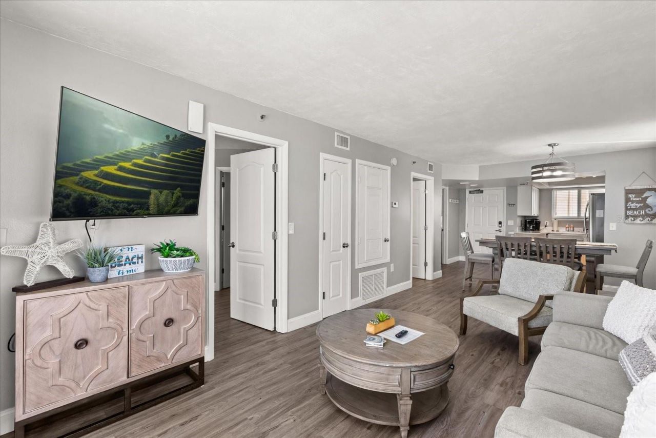 421 S Atlantic Avenue, Unit 706, New Smyrna Beach, FL 32169 Photo