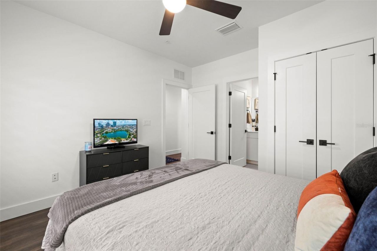 865 S 6 Avenue S, Unit 17, Saint Petersburg, FL 33701 Photo