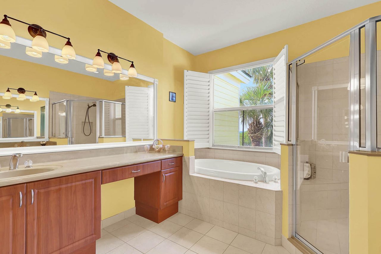 1002 Mariner Bay Boulevard, Unit 1002, Fort Pierce, FL 34949 Photo