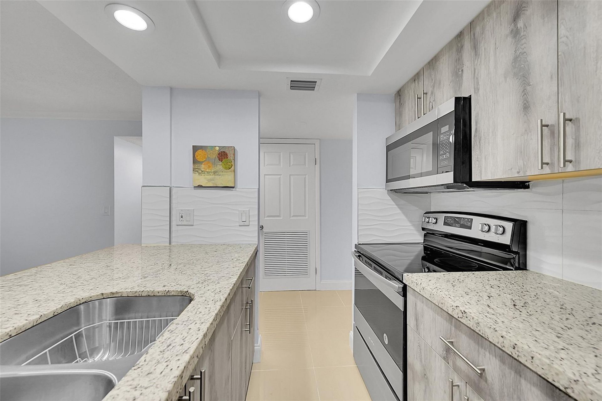 10001 W Atlantic Boulevard, Unit 221, Coral Springs, FL 33071 Photo