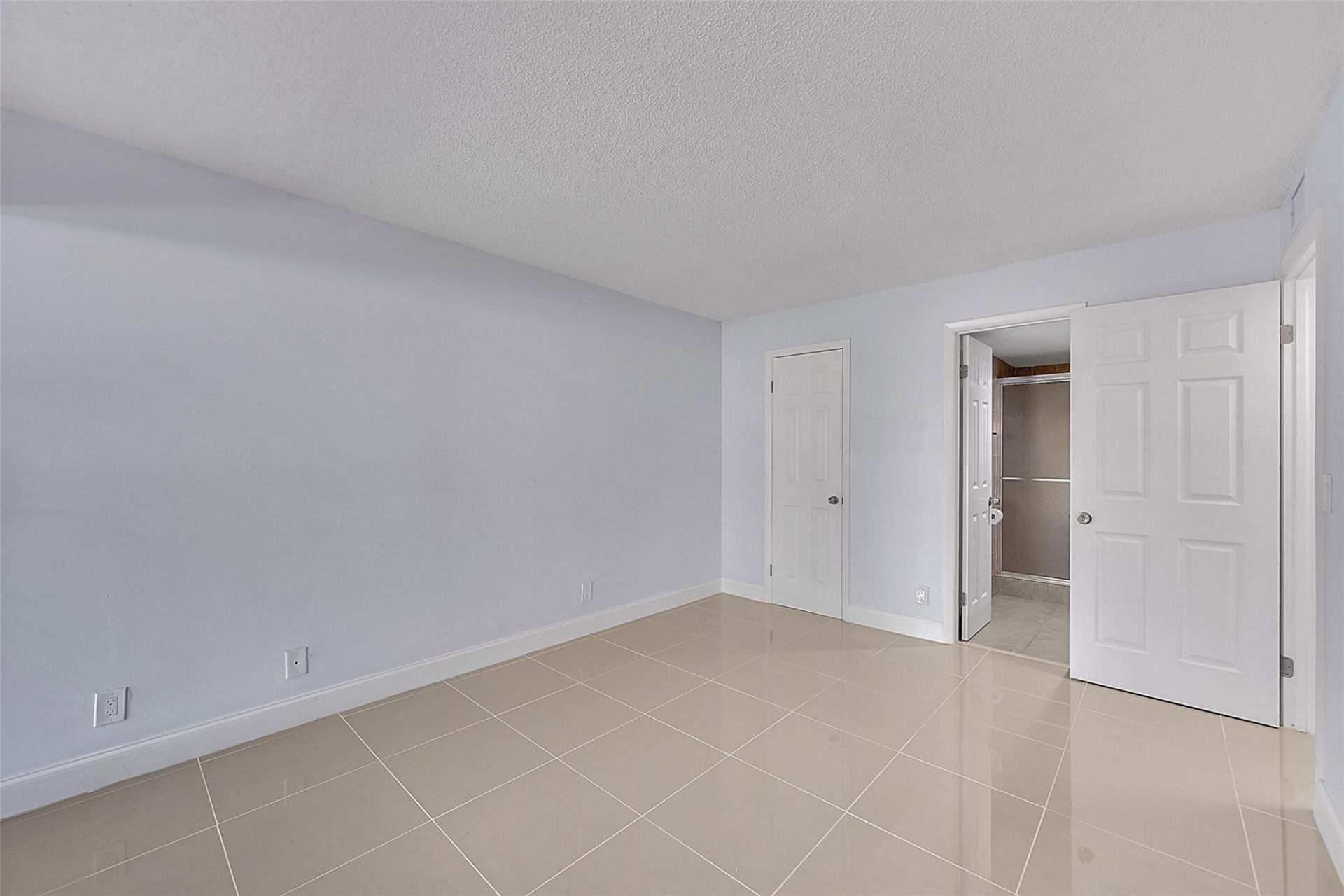 10001 W Atlantic Boulevard, Unit 221, Coral Springs, FL 33071 Photo