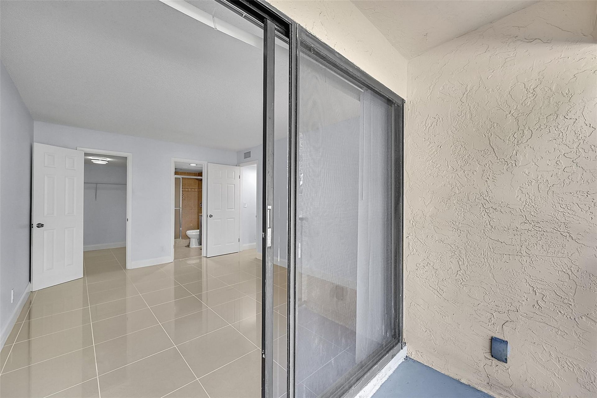 10001 W Atlantic Boulevard, Unit 221, Coral Springs, FL 33071 Photo