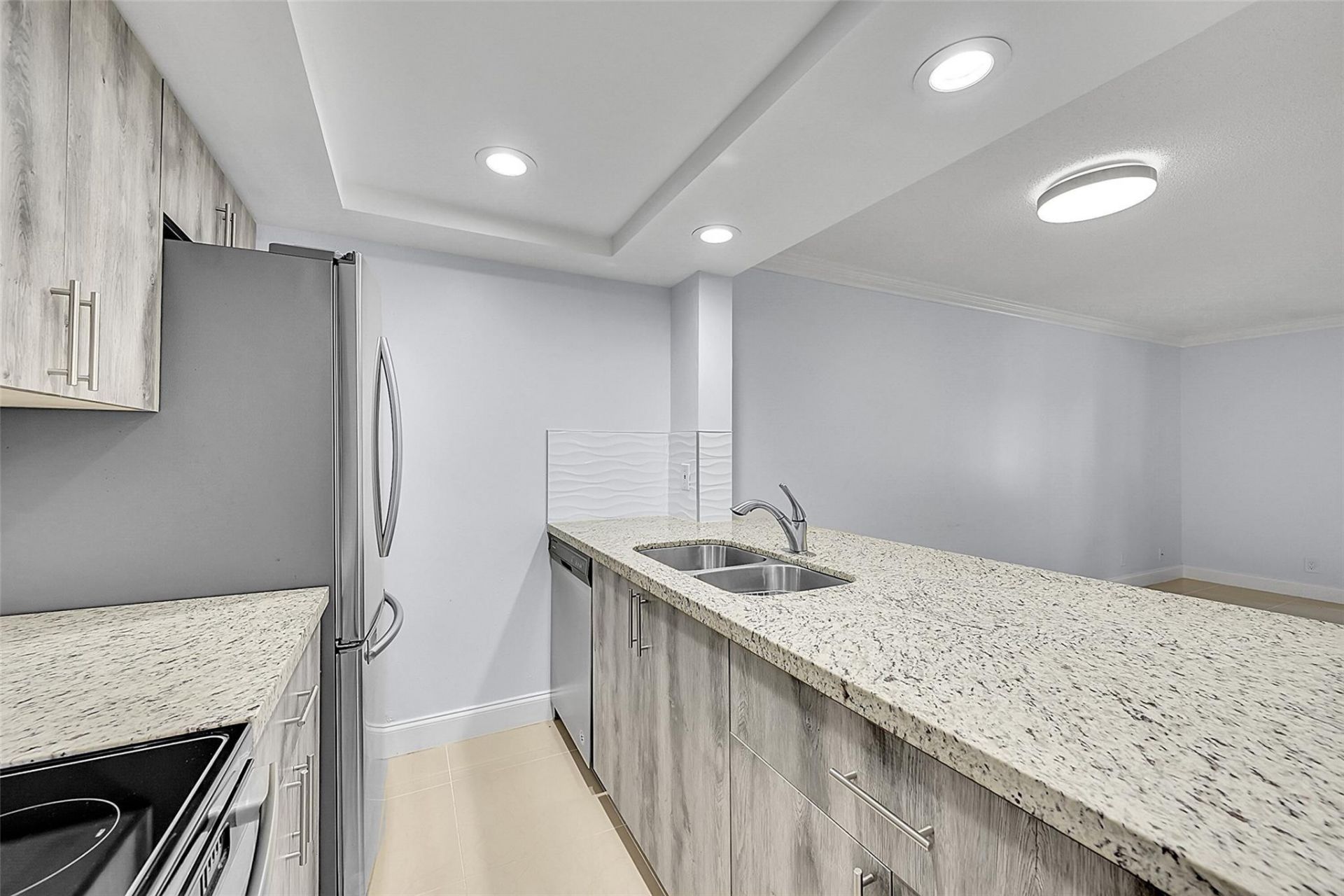 10001 W Atlantic Boulevard, Unit 221, Coral Springs, FL 33071 Photo