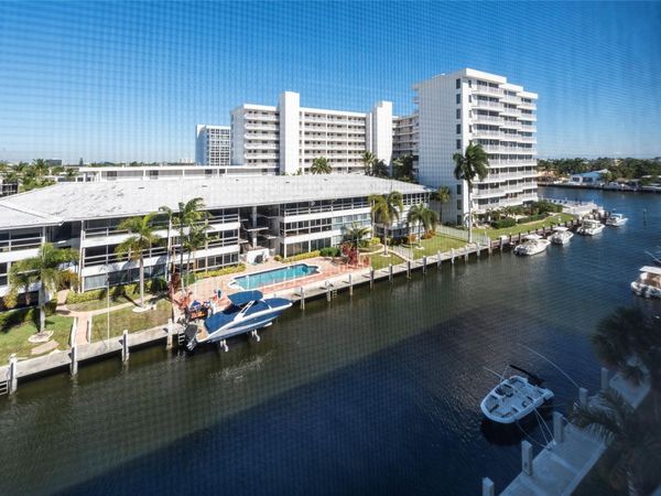 3101 NE 47th Court, Unit 504, Fort Lauderdale, FL 33308