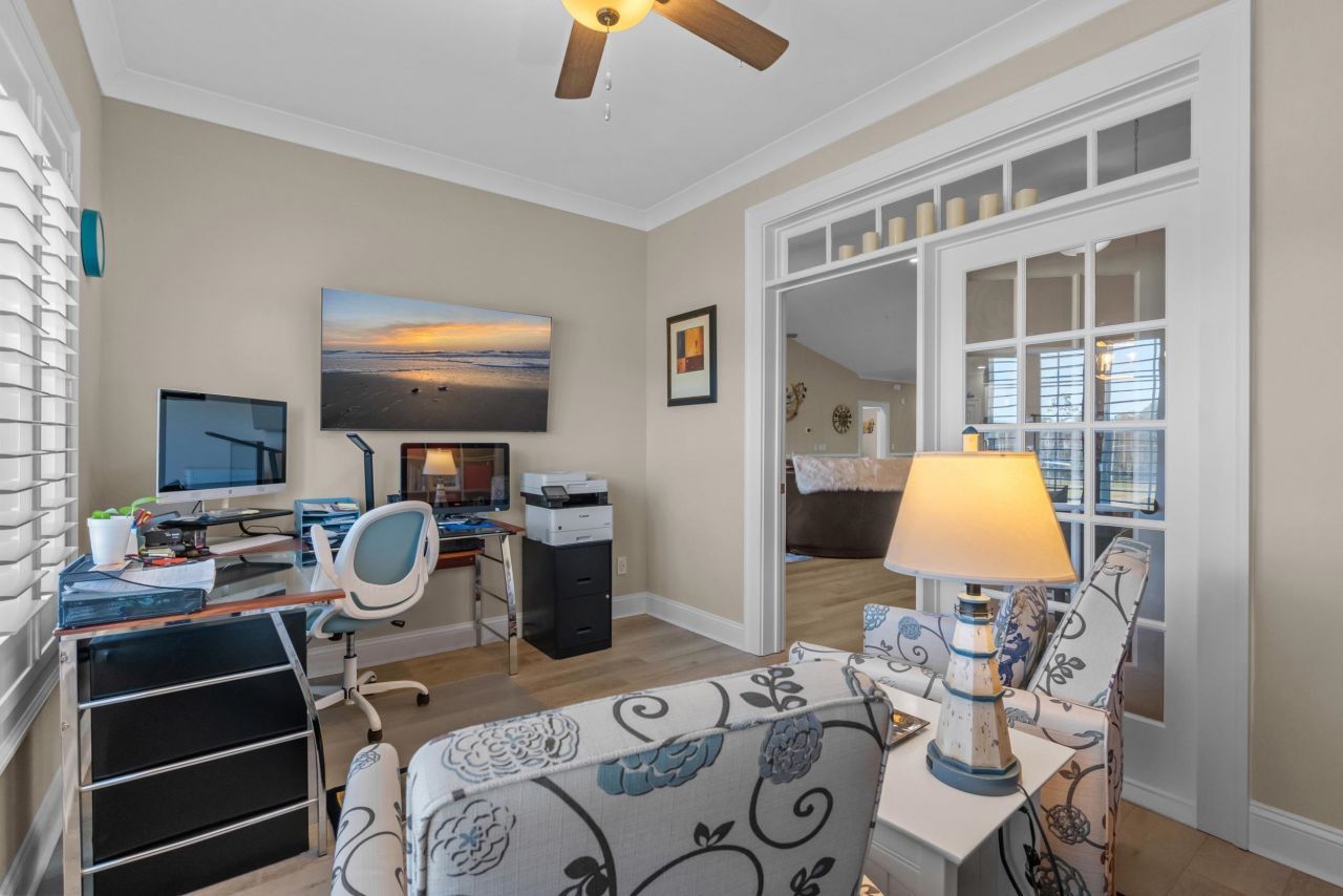 1012 Ray Costin Way Photo 11