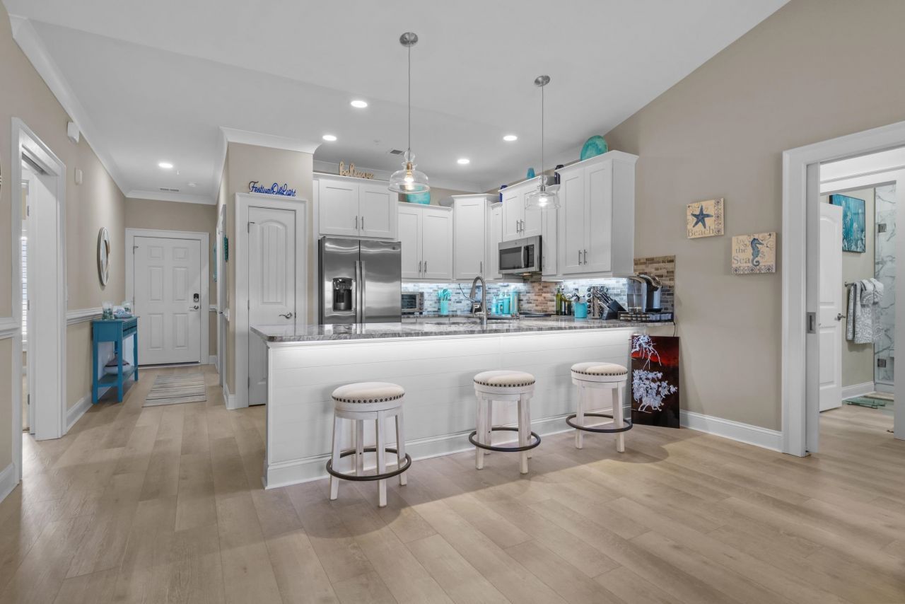 1012 Ray Costin Way Photo 12