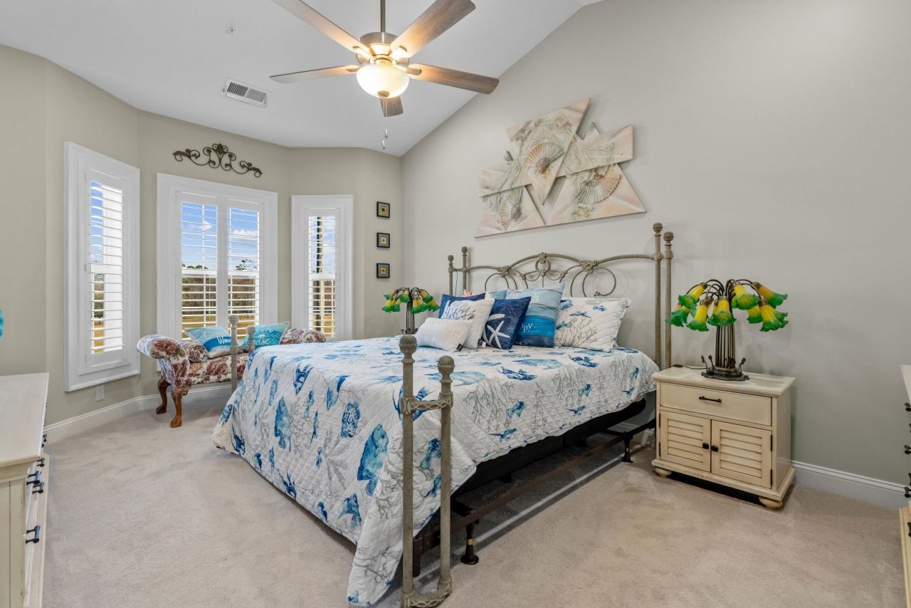 1012 Ray Costin Way Photo 21