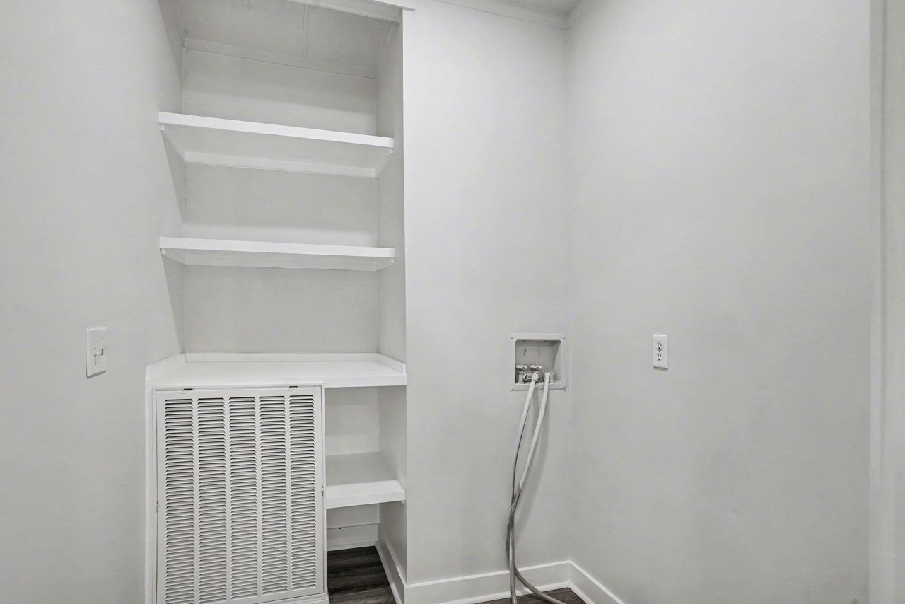 4287 Flat Bay Circle Photo 11