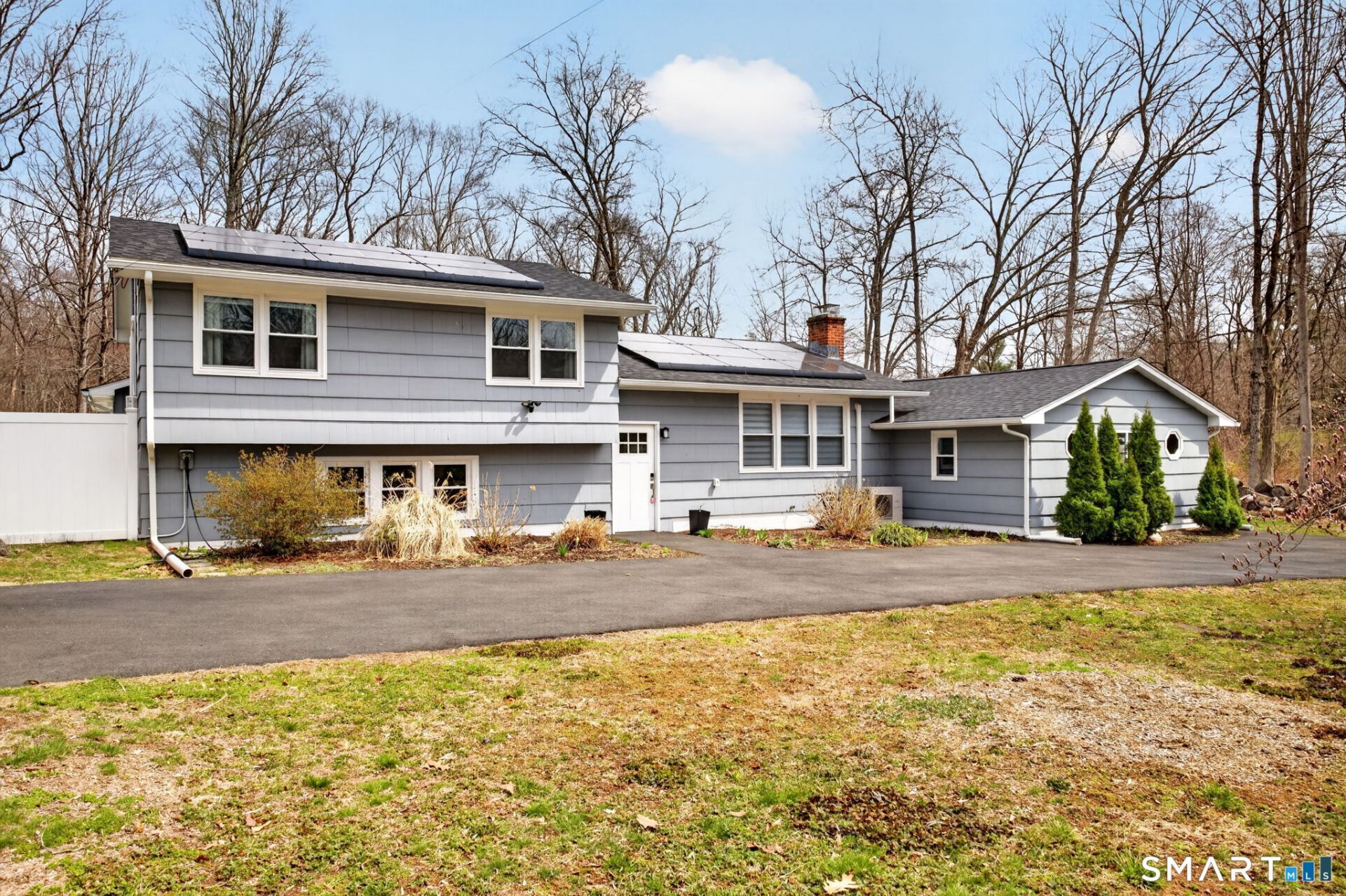 375 Sea Hill, North Branford, CT 06471 Main Photo