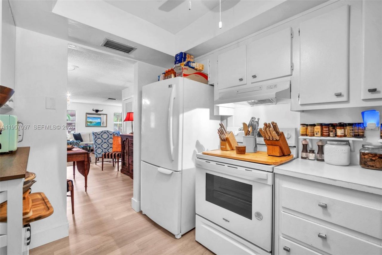 1280 SE 2nd Ct, Unit 1, Fort Lauderdale, FL 33301 Photo