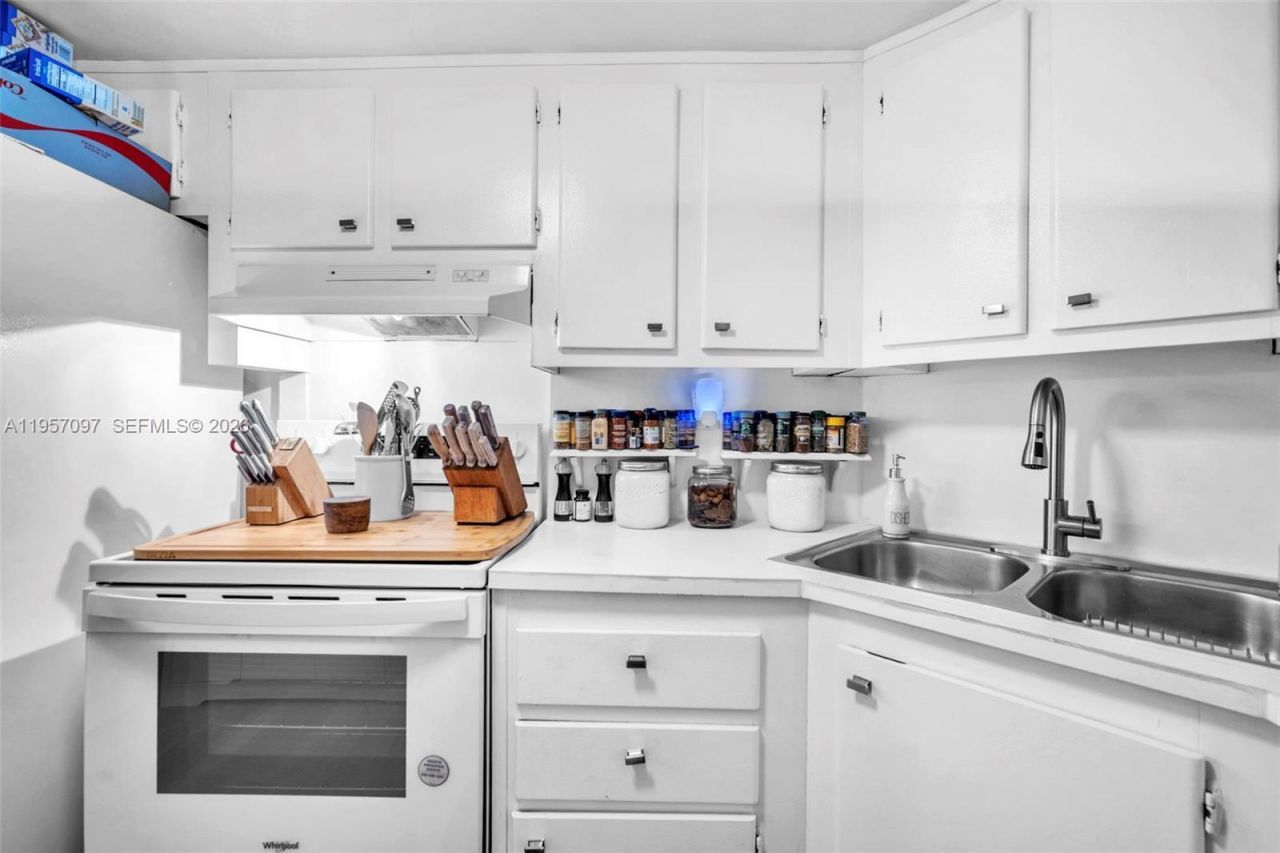 1280 SE 2nd Ct, Unit 1, Fort Lauderdale, FL 33301 Photo