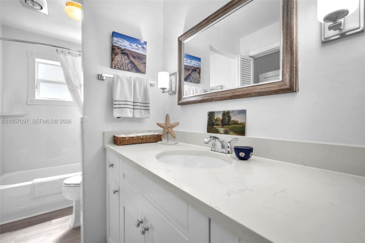 1280 SE 2nd Ct, Unit 1, Fort Lauderdale, FL 33301 Photo