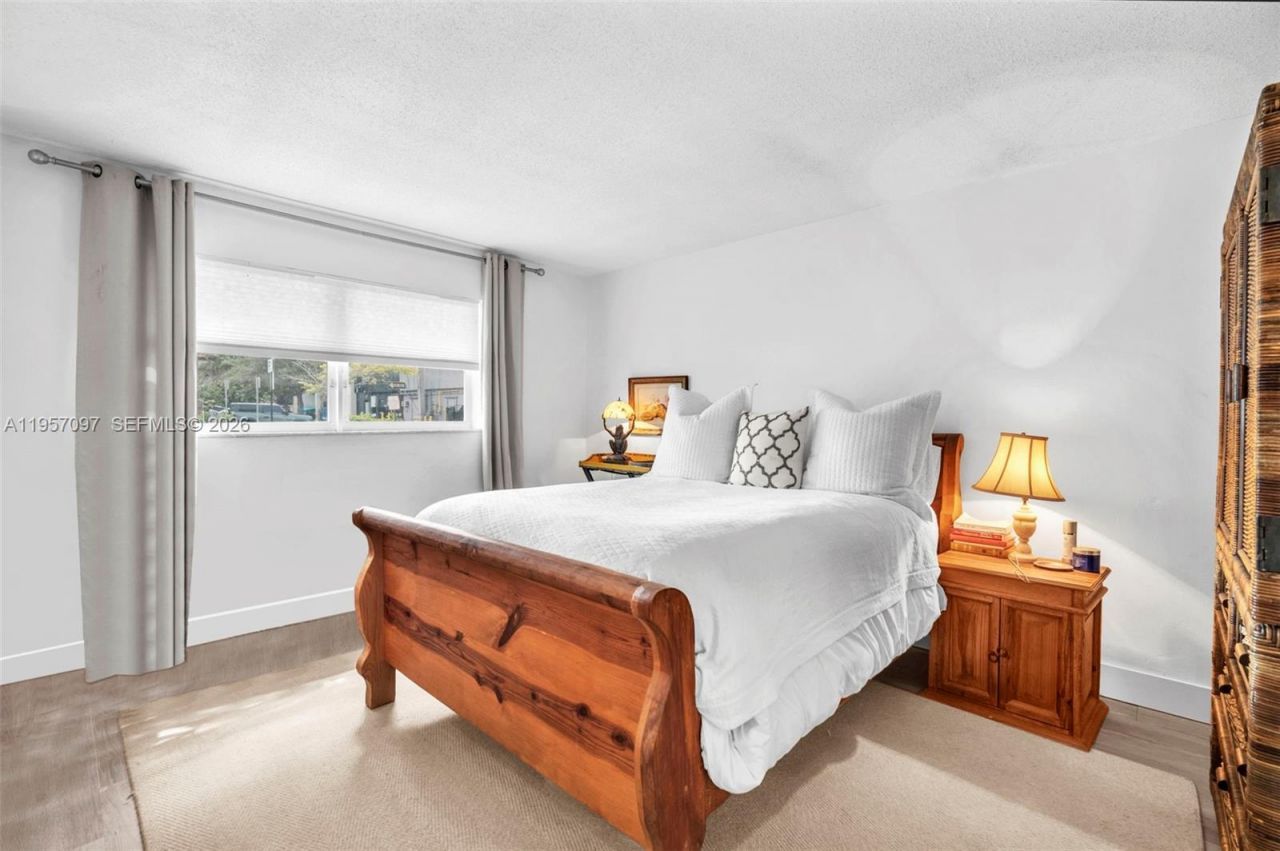 1280 SE 2nd Ct, Unit 1, Fort Lauderdale, FL 33301 Photo