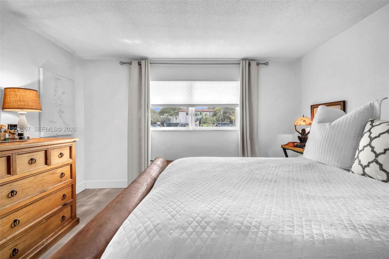 1280 SE 2nd Ct, Unit 1, Fort Lauderdale, FL 33301 Photo