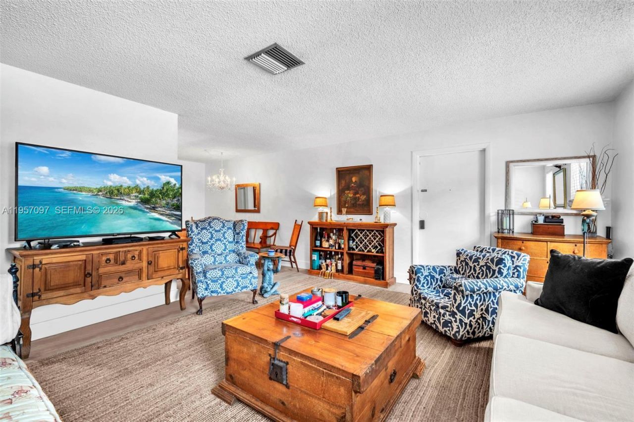 1280 SE 2nd Ct, Unit 1, Fort Lauderdale, FL 33301 Photo