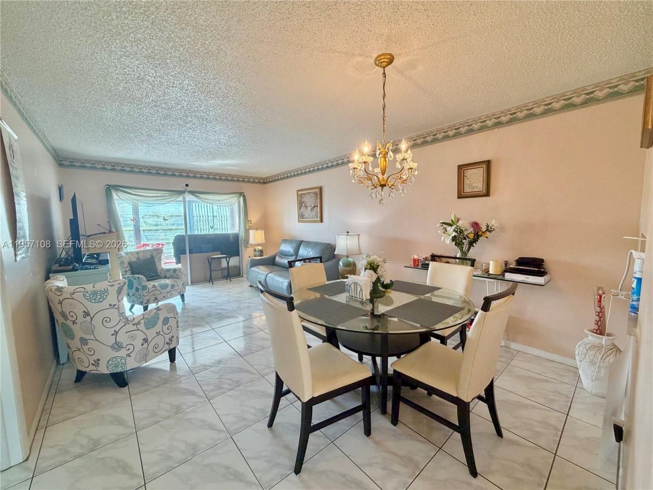2901 NW 46th Ave , Unit 304, Lauderdale Lakes, FL 33313 Photo